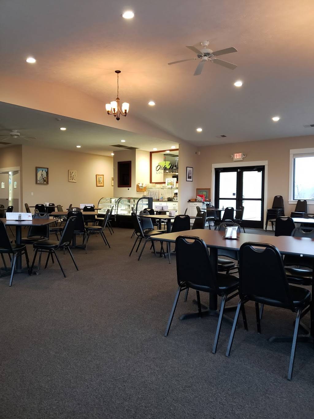 Chau Haus @ Olde Mill Golf Course | restaurant | 6101 W X Y Ave, Schoolcraft, MI 49087, USA | 2696795625 OR +1 269-679-5625