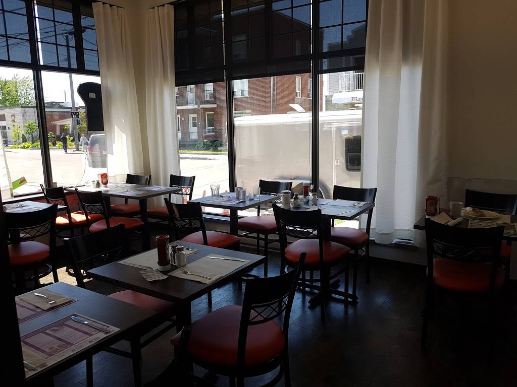 Déli-Délice | restaurant | 350 Rue Saint-Jean, Drummondville, QC J2B 5L4, Canada | 8194742606 OR +1 819-474-2606