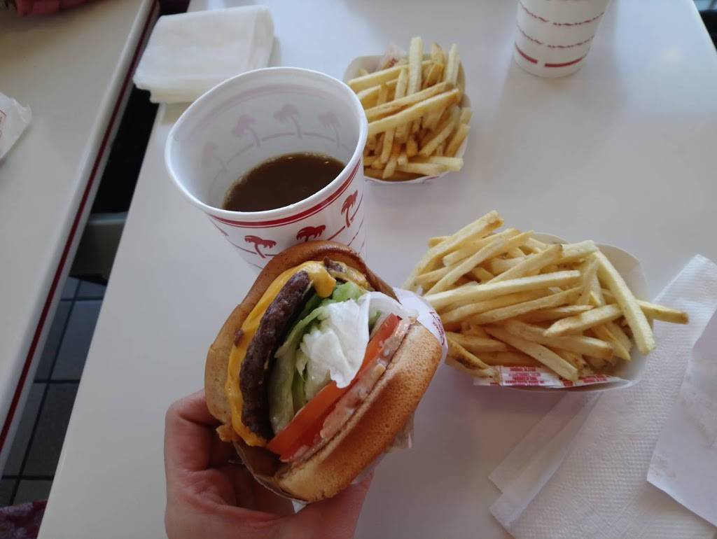 In-N-Out Burger | restaurant | 2098 Foothill Blvd, La Verne, CA 91750, USA | 8007861000 OR +1 800-786-1000