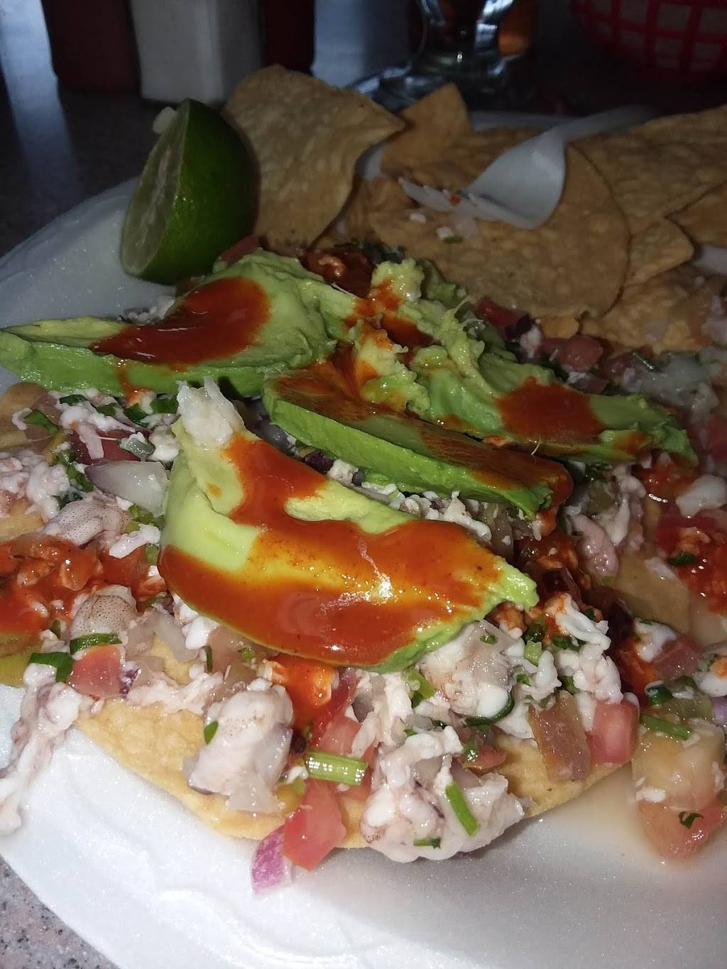 Fiesta Del Mar | restaurant | 4222 Slauson Ave, Maywood, CA 90270, USA | 3235604982 OR +1 323-560-4982