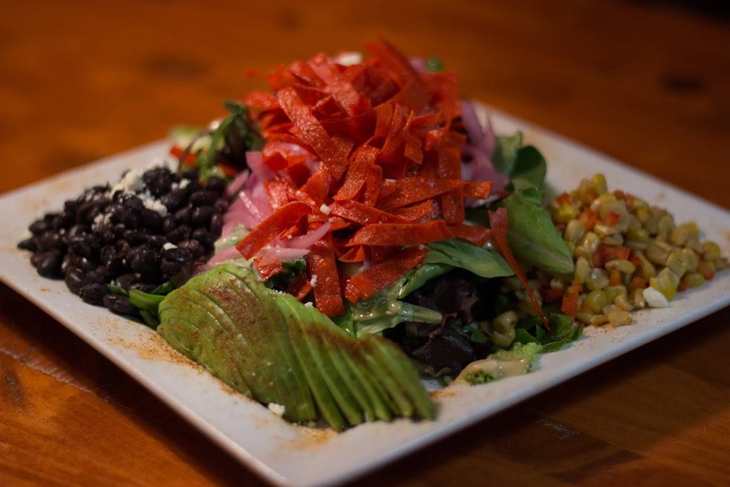 Lolas Lounge | restaurant | 9085 Elk Grove Blvd, Elk Grove, CA 95624, USA | 9166855652 OR +1 916-685-5652