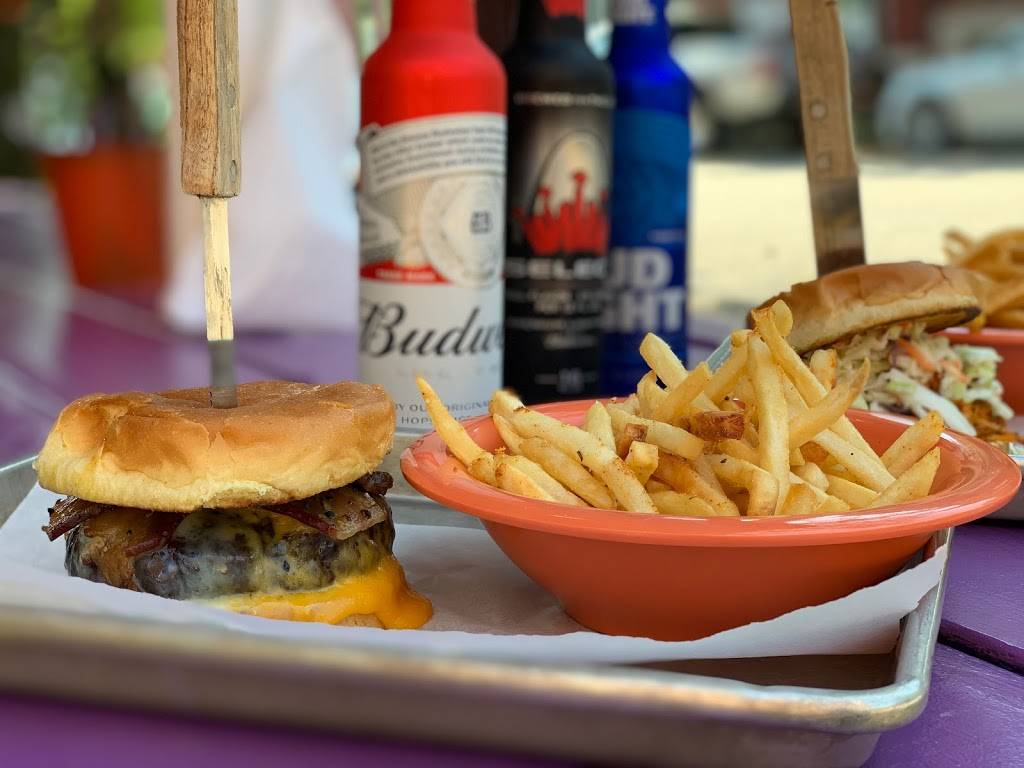 The Wood Shack Soulard | restaurant | 1862 S 10th St, St. Louis, MO 63104, USA | 3148334770 OR +1 314-833-4770