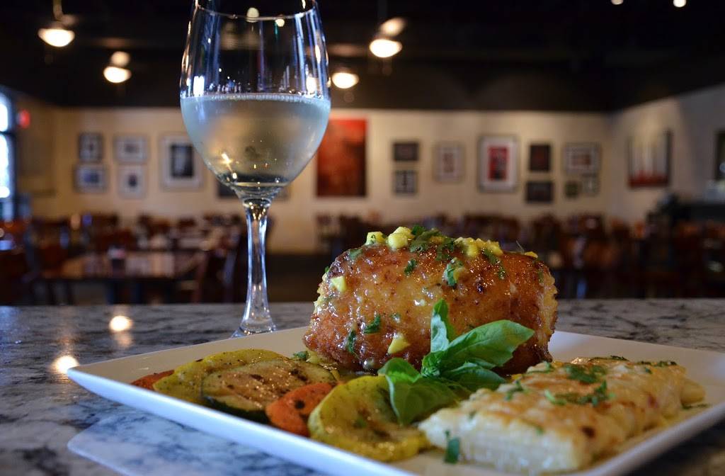 Mezza Grille | restaurant | 6100 Westheimer Rd, Houston, TX 77057, USA | 7133342000 OR +1 713-334-2000