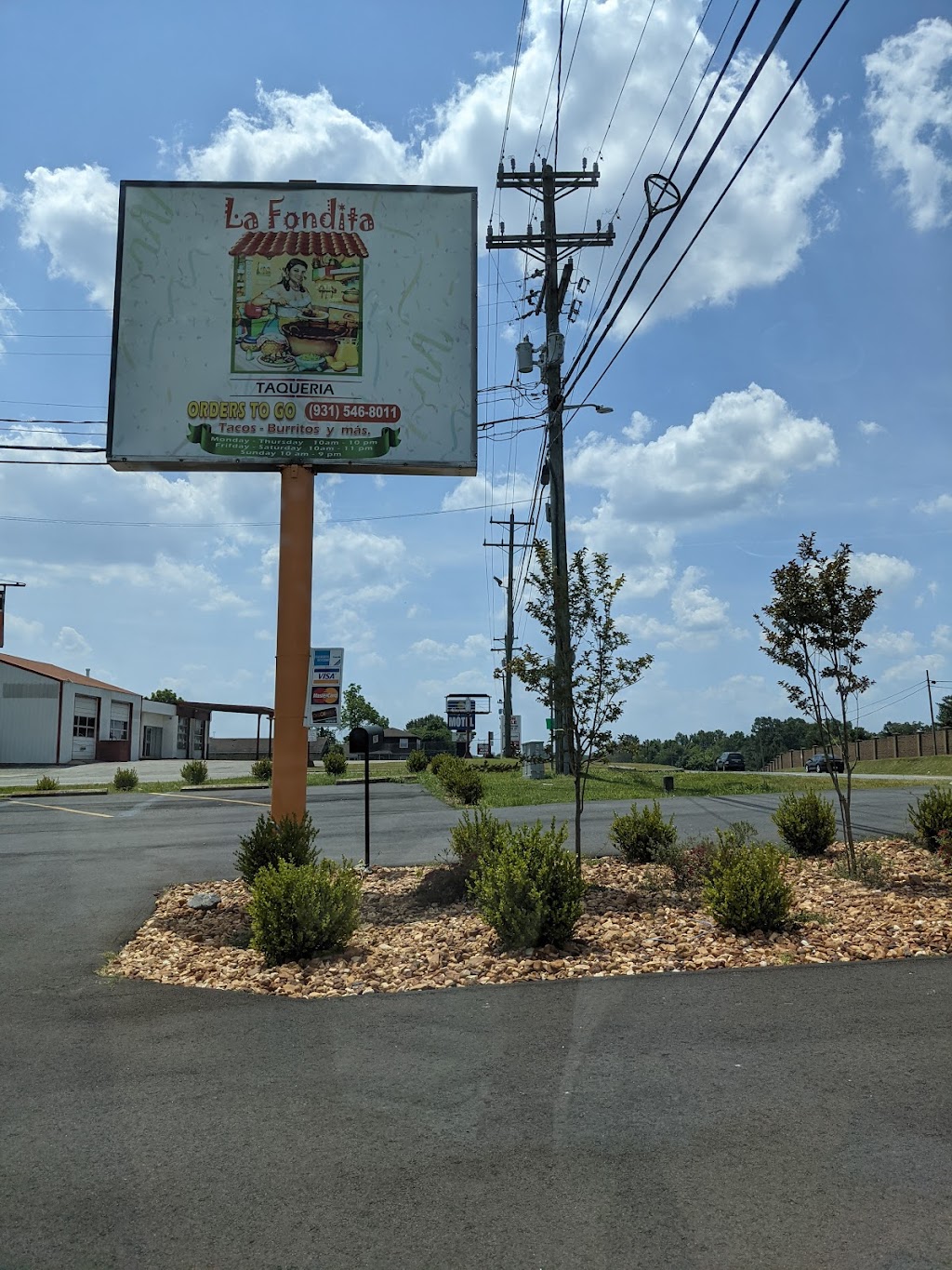 La Fondita | restaurant | 2601 Fort Campbell Blvd, Clarksville, TN 37042, USA | 9315468011 OR +1 931-546-8011