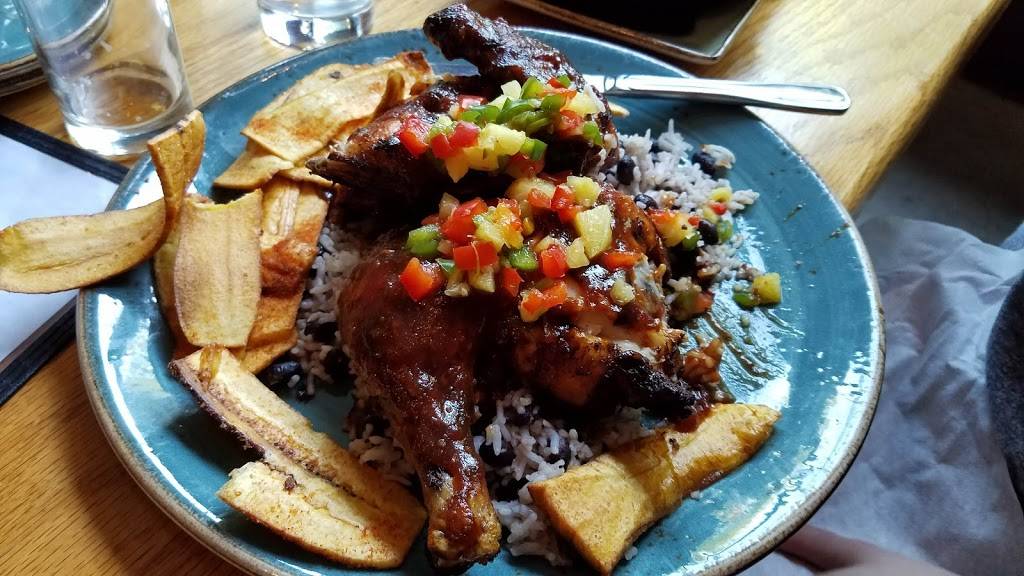 Crescent Hill Craft House | restaurant | 2636 Frankfort Ave, Louisville, KY 40206, USA | 5028959400 OR +1 502-895-9400