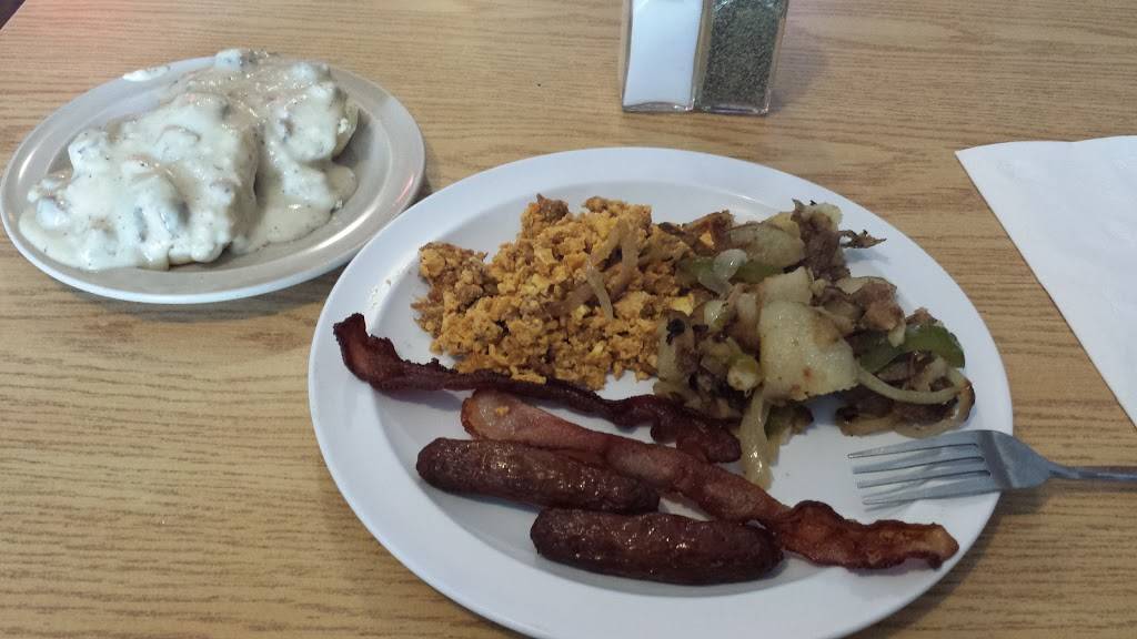 Johnnys Bar & Grill | restaurant | 526 San Benito St, Hollister, CA 95023, USA | 8316373683 OR +1 831-637-3683