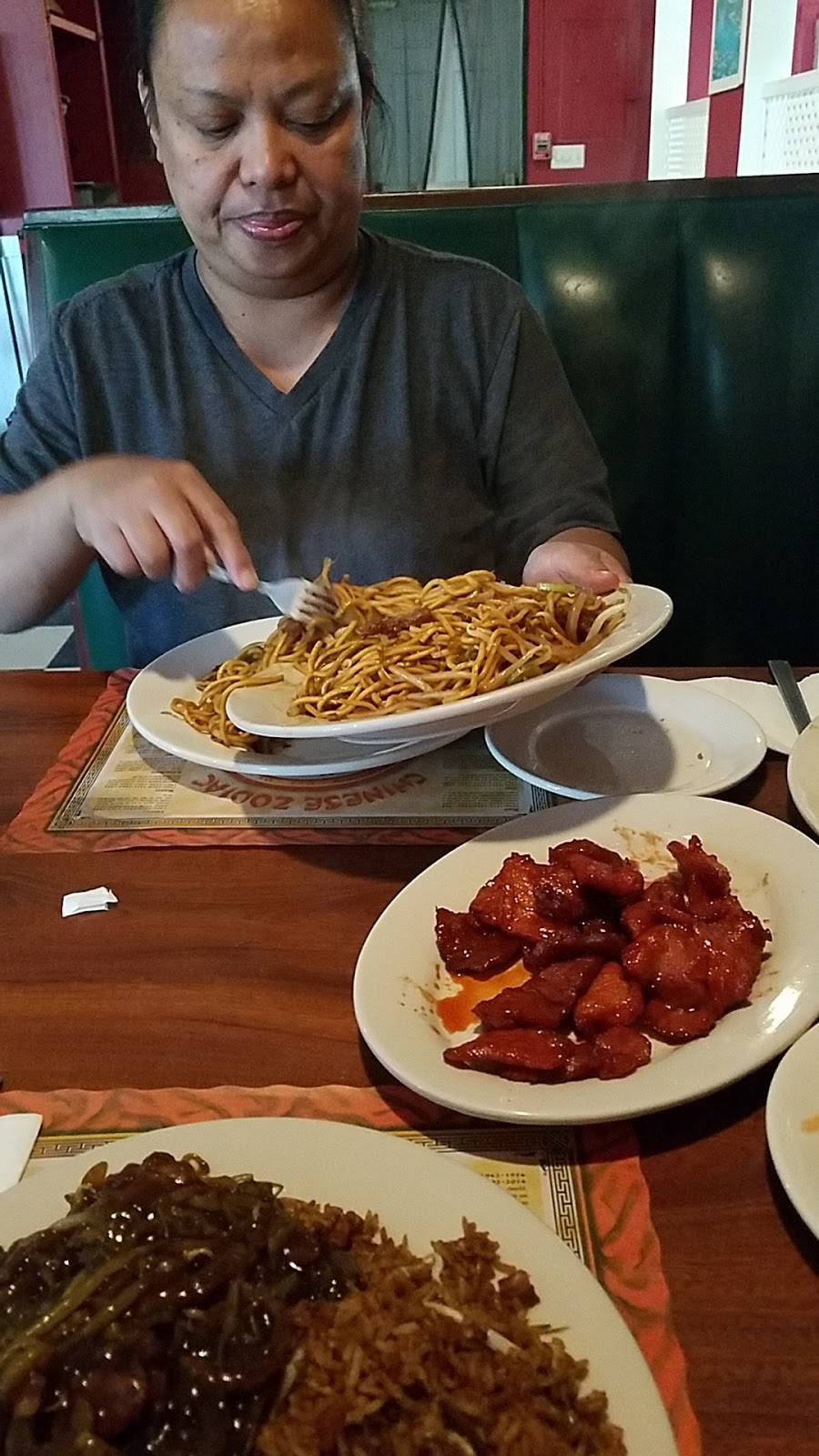 Betty’s Pub & Chinese Restaurant 美玲 | restaurant | 31 Gansett Ave, Cranston, RI 02920, USA | 4019428200 OR +1 401-942-8200