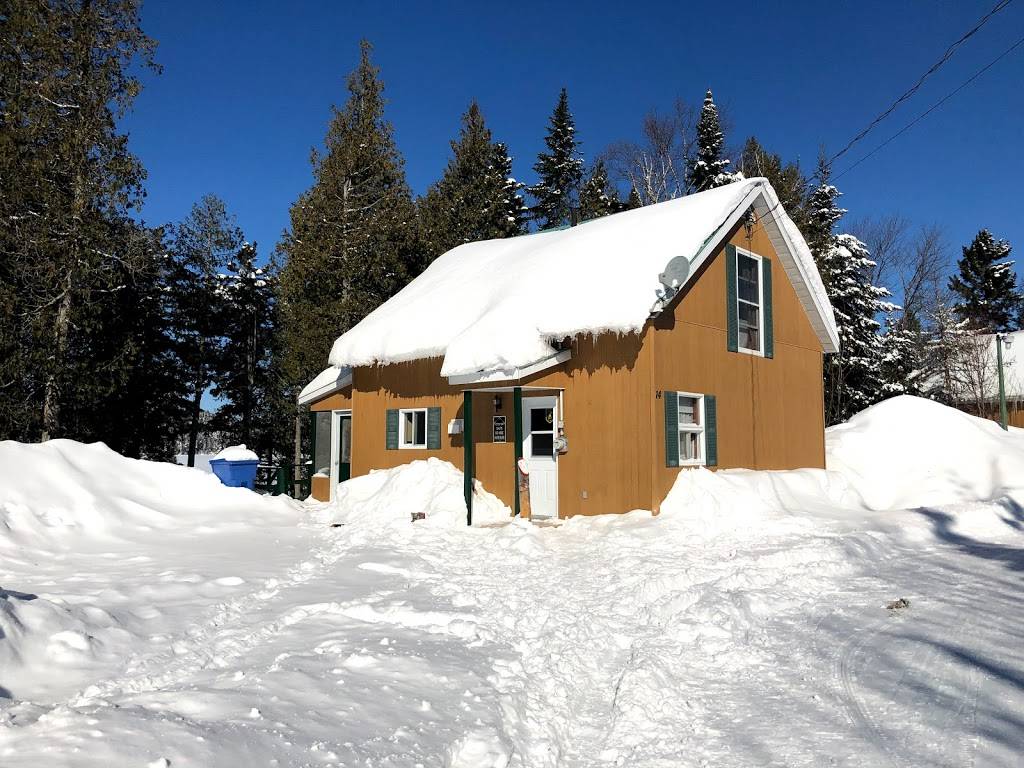 Pourvoirie Domaine Bazinet | restaurant | 3000 Chemin Bazinet, Sainte-Émélie-de-lÉnergie, QC J0K 2K0, Canada | 4508864444 OR +1 450-886-4444