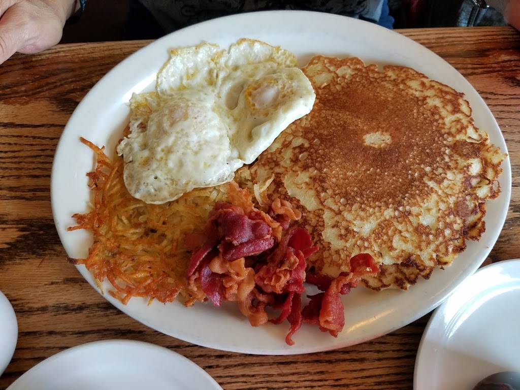 DAR"S DENOS I-76 RESTRAURANT | restaurant | 245 Market St #9033, Keenesburg, CO 80643, USA | 3037324595 OR +1 303-732-4595