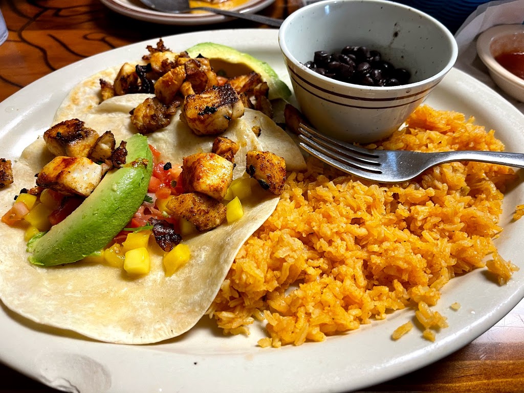 La Chiquita Restaurant | restaurant | 133 Taylor Rd, Clarksville, AR 72830, USA | 4797057022 OR +1 479-705-7022
