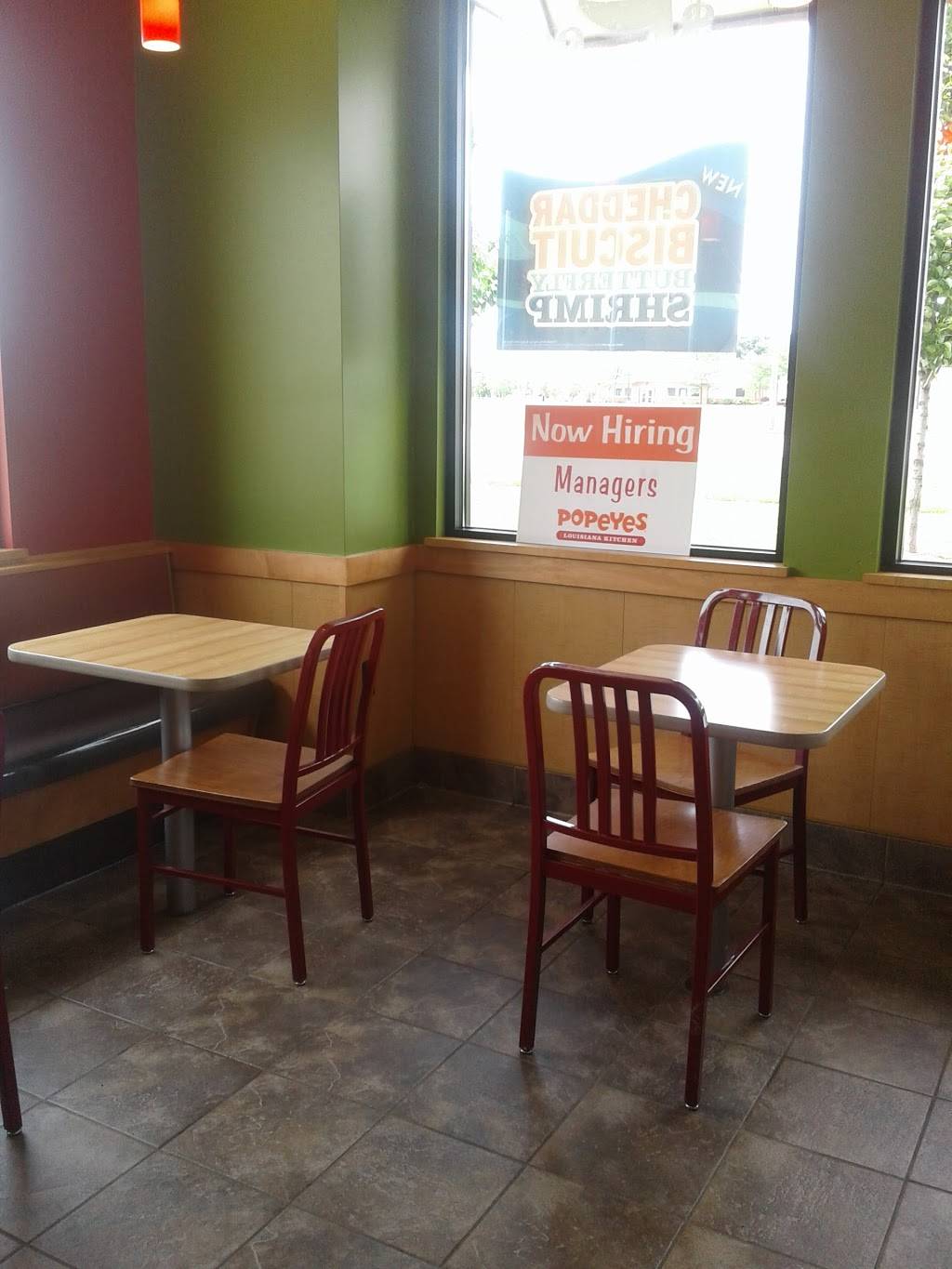 Popeyes Louisiana Kitchen | restaurant | 33900 Van Dyke Ave, Sterling Heights, MI 48312, USA | 5865101010 OR +1 586-510-1010