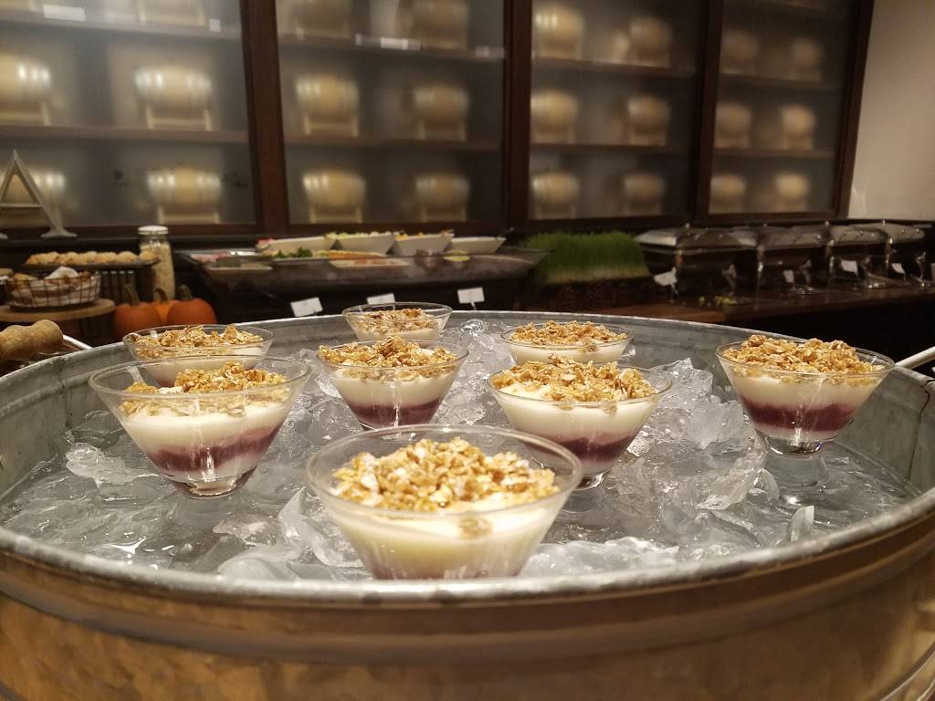 The Ashburn Restaurant | restaurant | 5300 N River Rd, Rosemont, IL 60018, USA | 8474474275 OR +1 847-447-4275