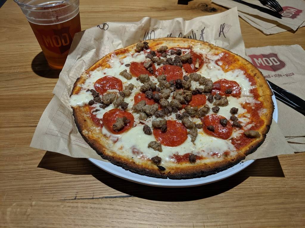 MOD Pizza | restaurant | 2204 General Booth Blvd, Virginia Beach, VA 23454, USA | 7579383025 OR +1 757-938-3025