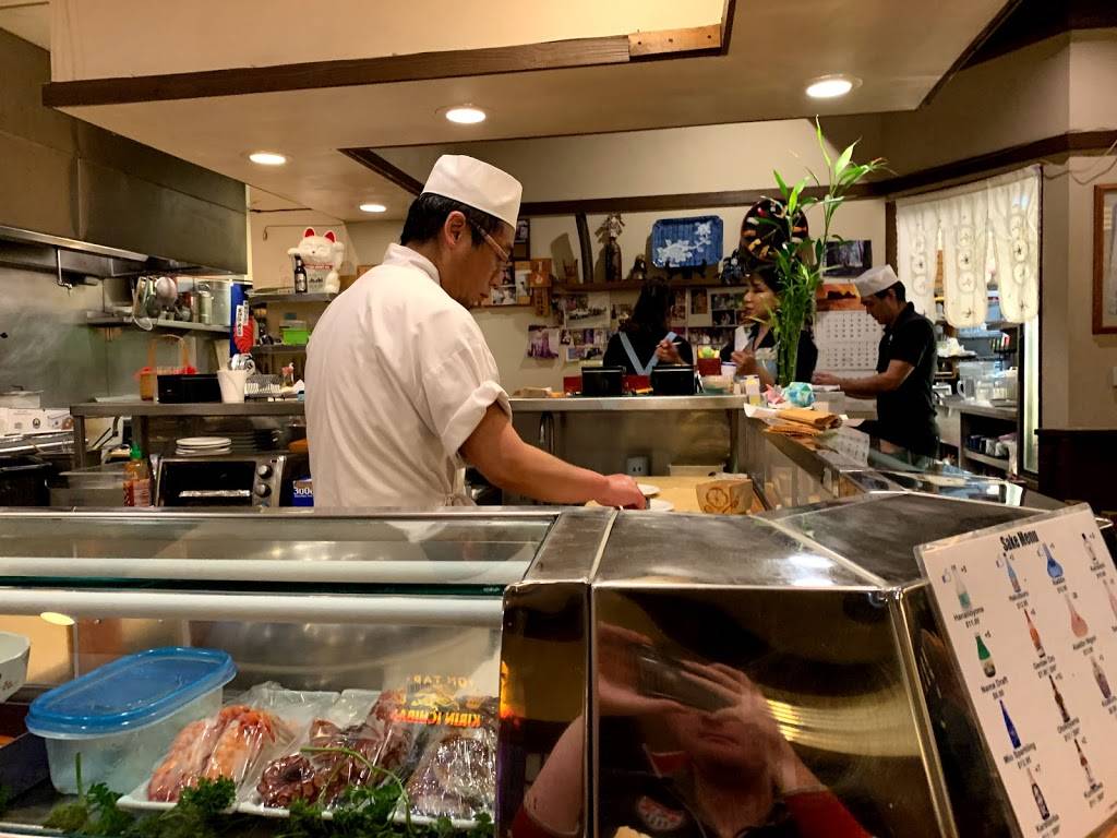 Uoko Japanese Cuisine | restaurant | 17582 17th St #103, Tustin, CA 92780, USA | 7148382300 OR +1 714-838-2300