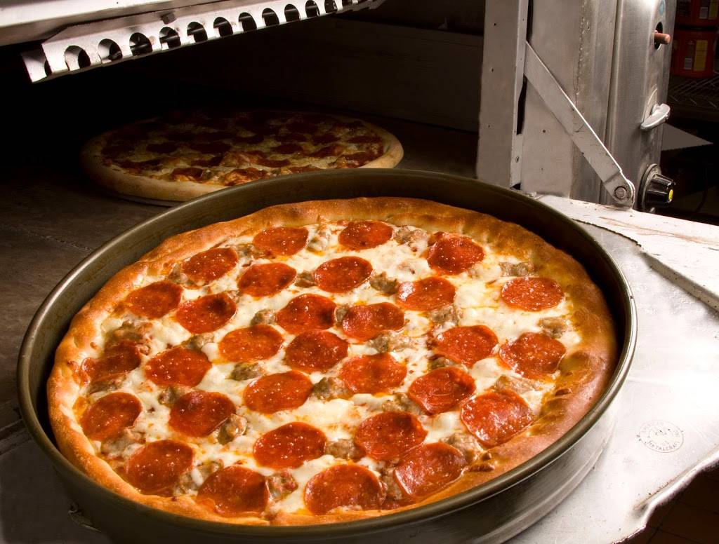 Chanticlear Pizza North Branch | meal delivery | 38830 Forest Blvd, North Branch, MN 55056, USA | 6512514100 OR +1 651-251-4100