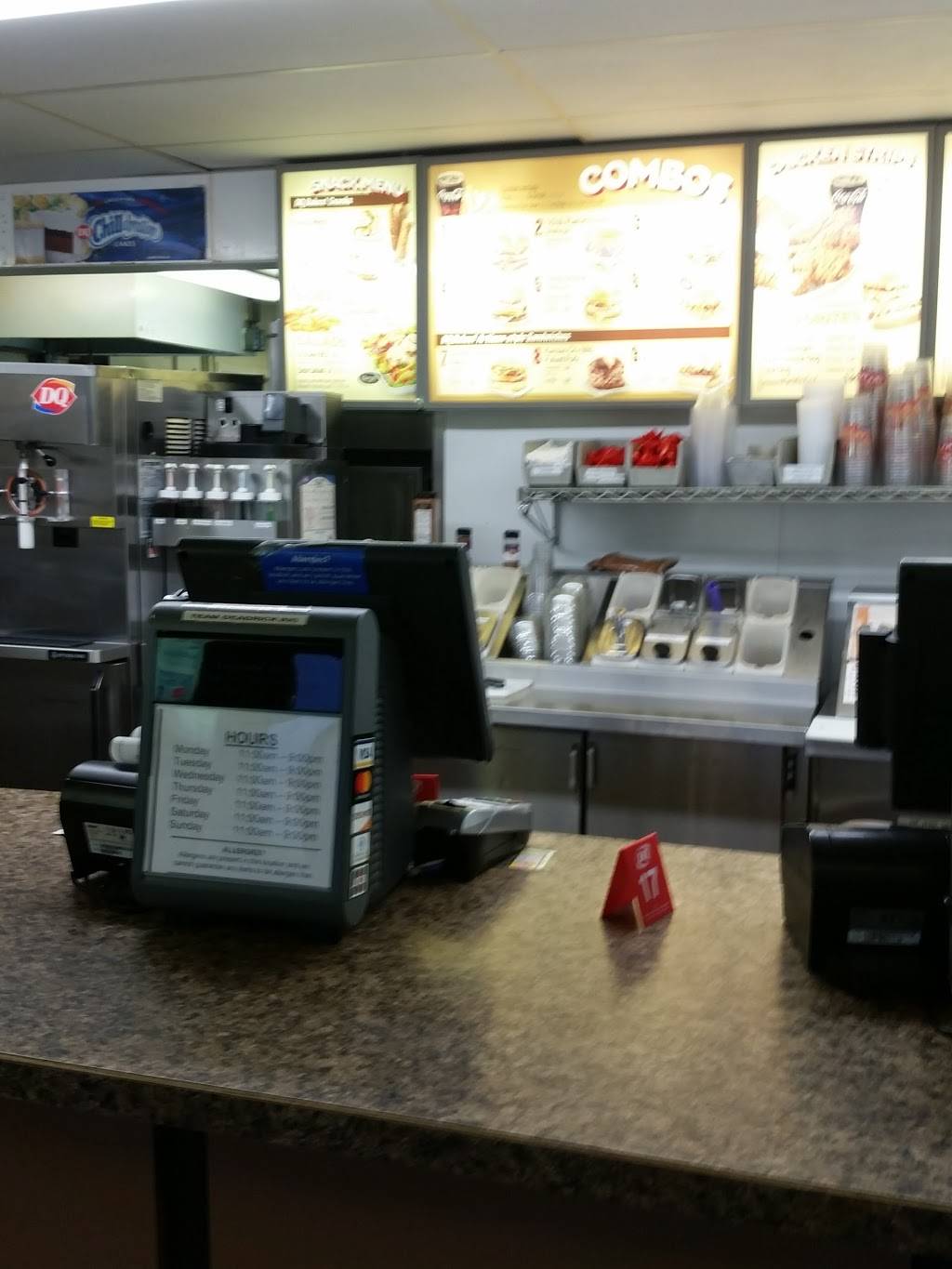 Dairy Queen | restaurant | 221 2nd St NE, Aitkin, MN 56431, USA | 2189272918 OR +1 218-927-2918