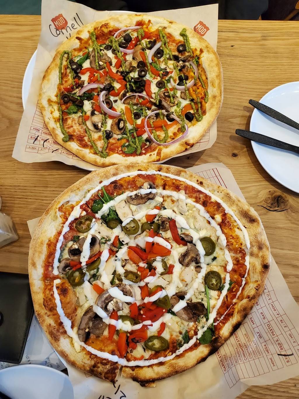 MOD Pizza | restaurant | 11549 Regency Village Dr, Orlando, FL 32821, USA | 4072394116 OR +1 407-239-4116