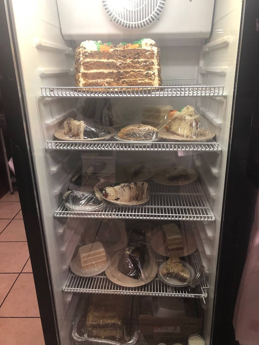 Alexandria Pizza and Steaks | restaurant | 33840 Nashville Hwy, Alexandria, TN 37012, USA | 6155292881 OR +1 615-529-2881