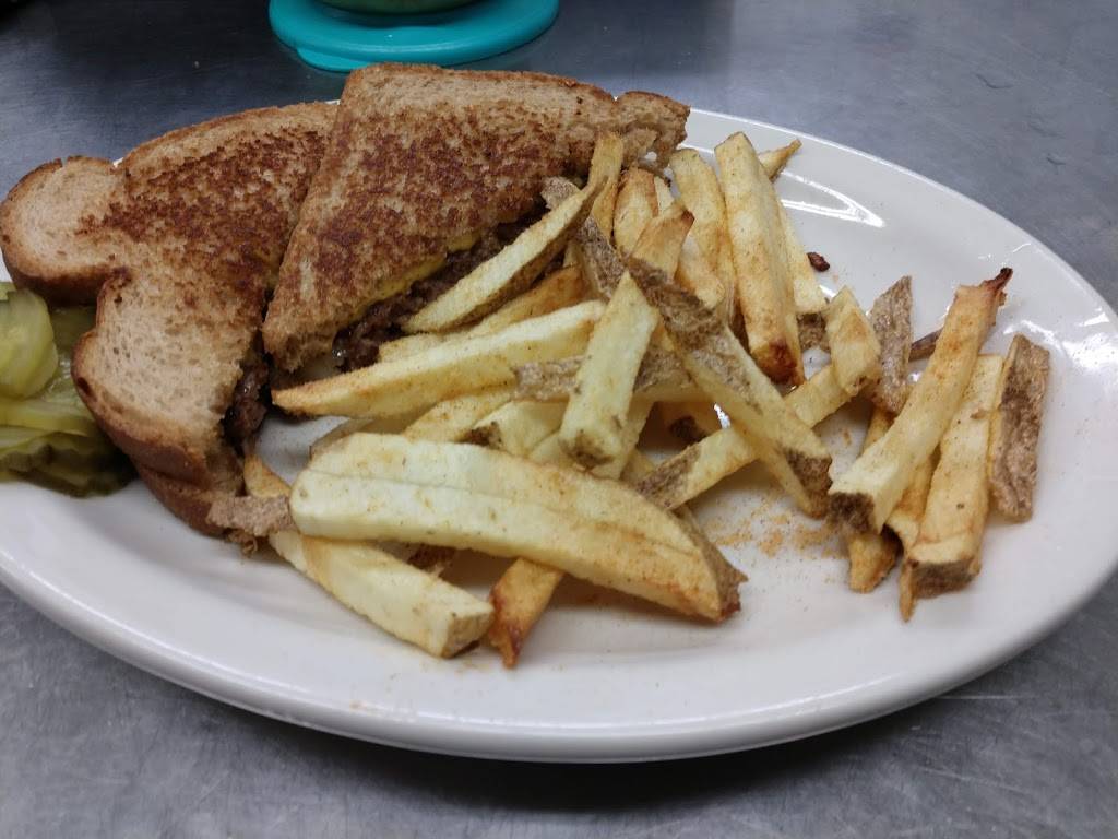 Amys Country Cafe | cafe | 420 Main St, Sandstone, MN 55072, USA | 3202452481 OR +1 320-245-2481