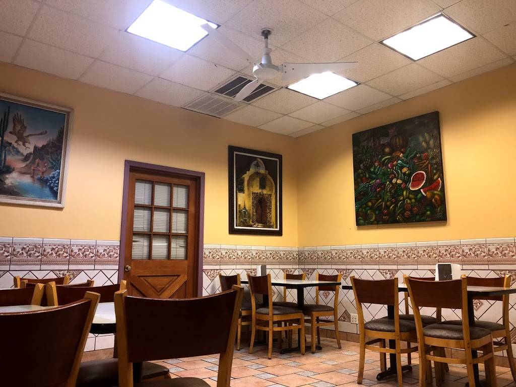 Taco & Burrito House | restaurant | 3939 N Broadway, Chicago, IL 60613, USA | 7738718988 OR +1 773-871-8988