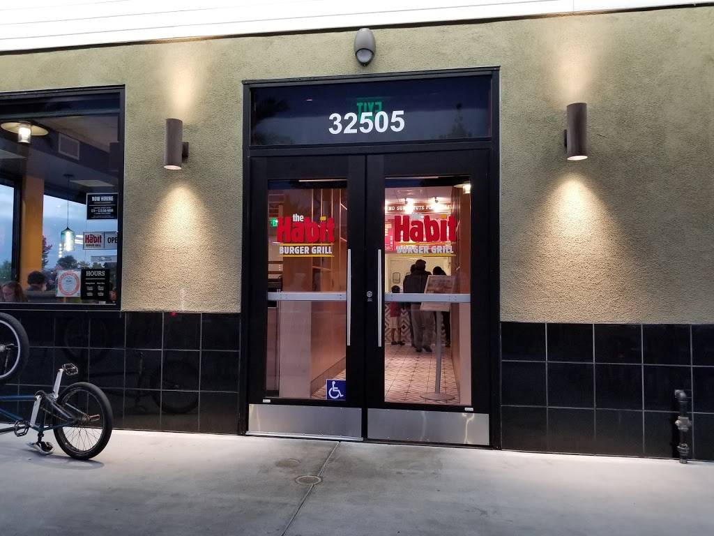 The Habit Burger Grill | restaurant | 32505 Golden Lantern, Dana Point, CA 92629, USA | 9492481045 OR +1 949-248-1045