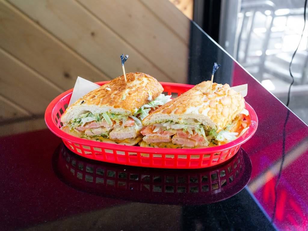 Crave Subs (Berkeley) | restaurant | 2136 Center St, Berkeley, CA 94704, USA | 5108332137 OR +1 510-833-2137