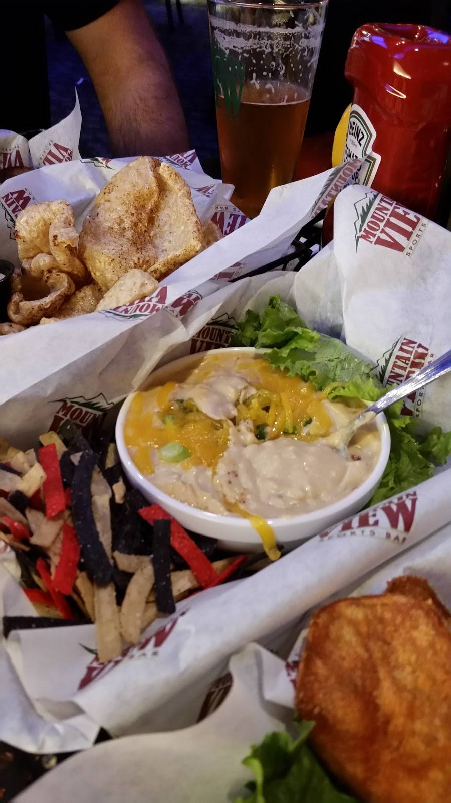 Mountain View Sports Bar | restaurant | 27100 Salmon River Hwy, Grand Ronde, OR 97347, USA | 5038792350 OR +1 503-879-2350