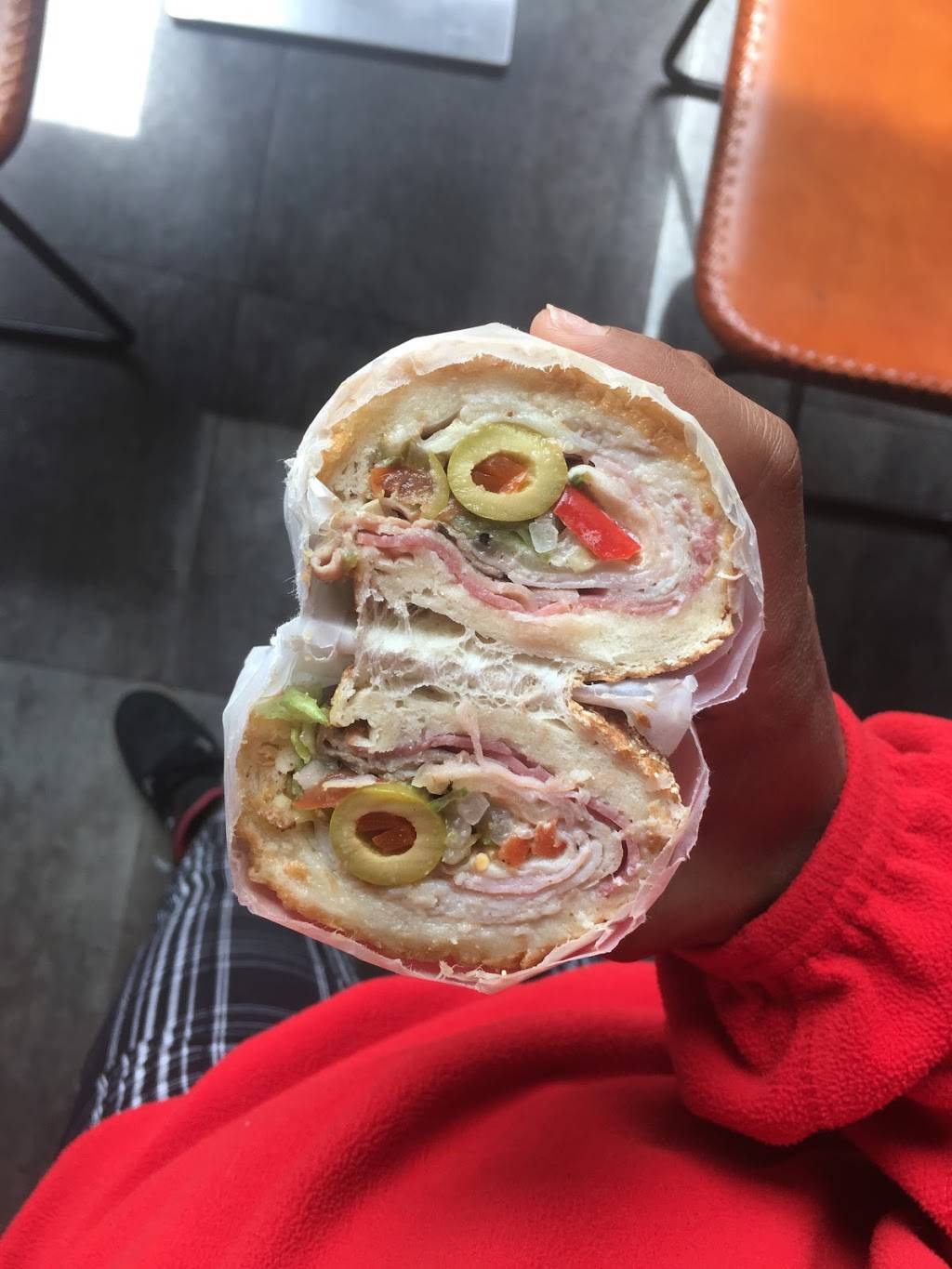 Potbelly Sandwich Shop | restaurant | 1459 W Taylor St, Chicago, IL 60607, USA | 3126339915 OR +1 312-633-9915