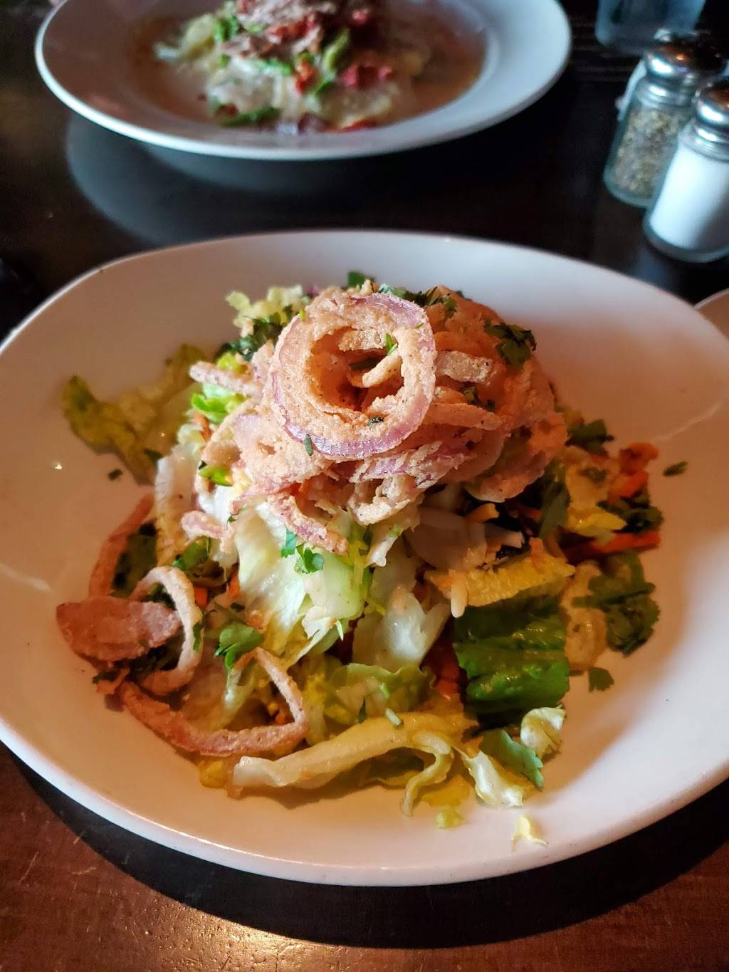 Yard House | restaurant | 4549 Commerce St Suite 100, Virginia Beach, VA 23462, USA | 7574909273 OR +1 757-490-9273