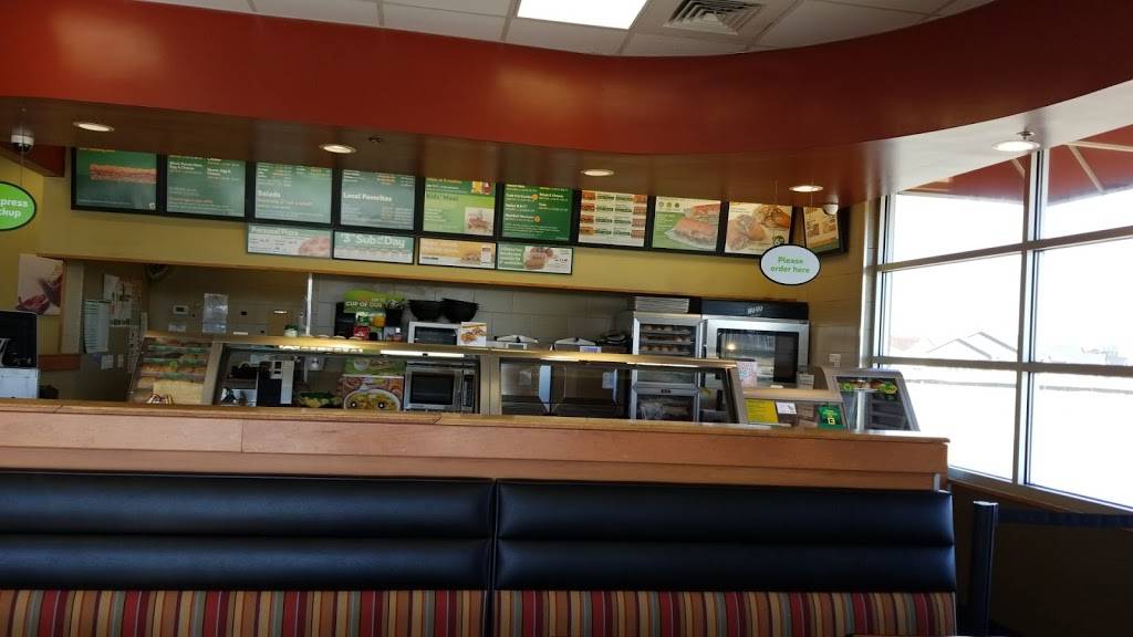 Subway | restaurant | 10401 Belle Creek Blvd, Henderson, CO 80640, USA | 3032884328 OR +1 303-288-4328