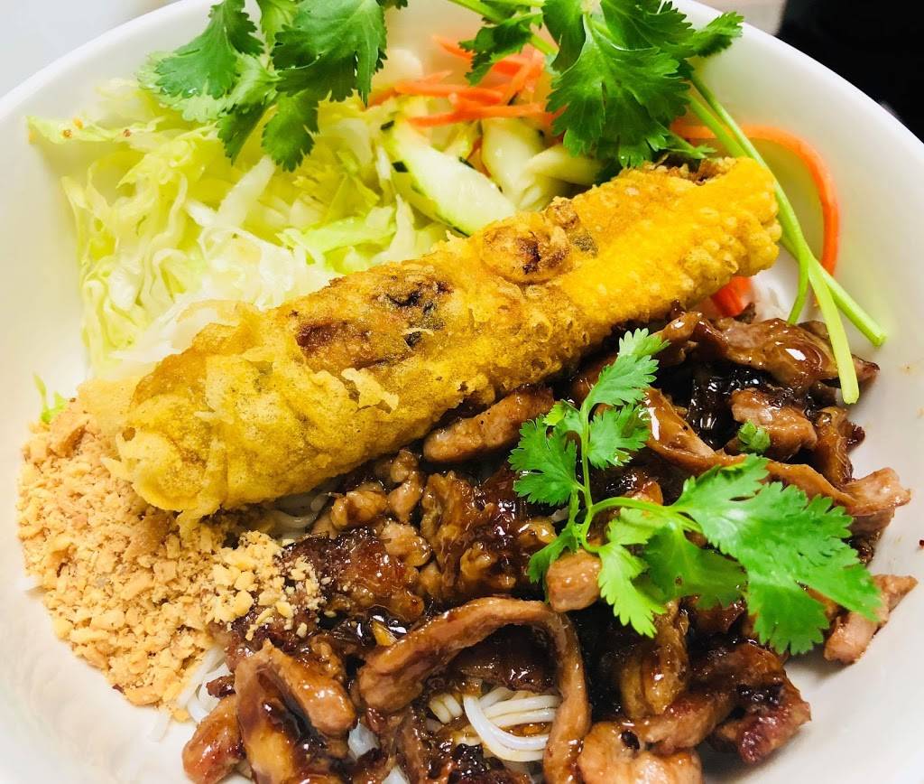 Pho Tommy # 1 | restaurant | 3023 Thousand Oaks #106, San Antonio, TX 78247, USA | 2105388290 OR +1 210-538-8290