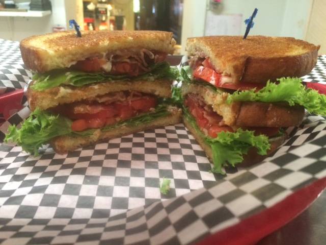 Omalleys Cabin On The Lake | restaurant | 7938 County Rd 153, Interlaken, NY 14847, USA | 6075328846 OR +1 607-532-8846