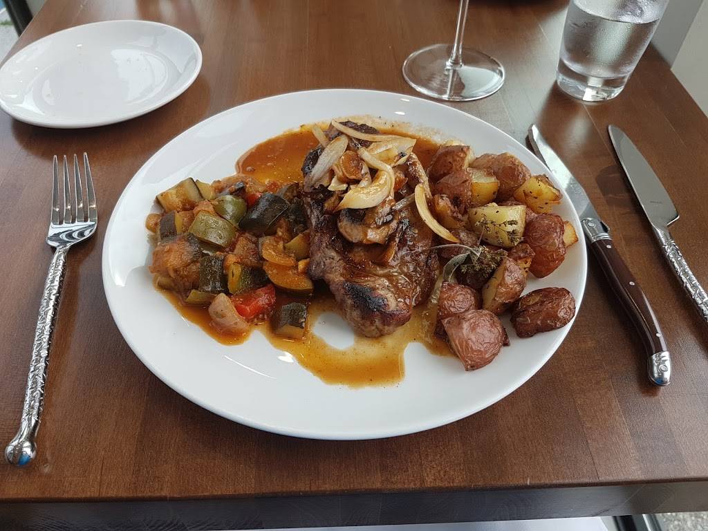 North 42 Degrees Estate Winery & Bistro 42 | restaurant | 130 Essex County Rd 50, Harrow, ON N0R 1G0, Canada | 5197386111 OR +1 519-738-6111