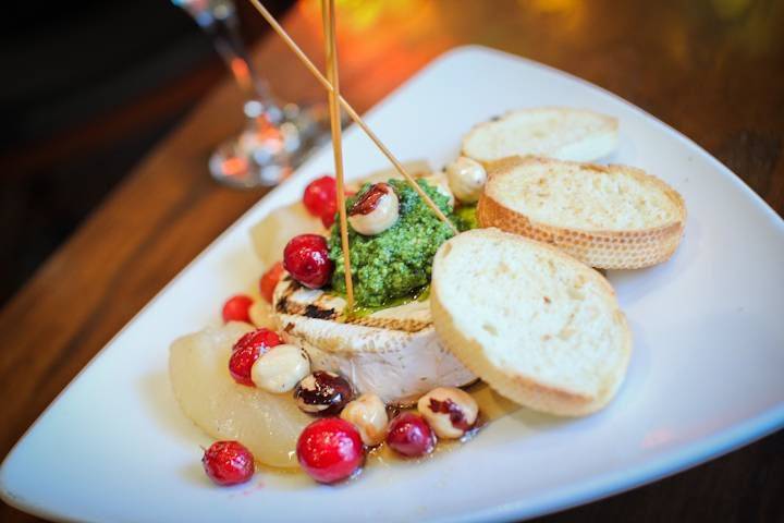 Restaurant Le Grand Café | restaurant | 690 Grande Allée E, Québec, QC G1R 2K5, Canada | 4185296237 OR +1 418-529-6237