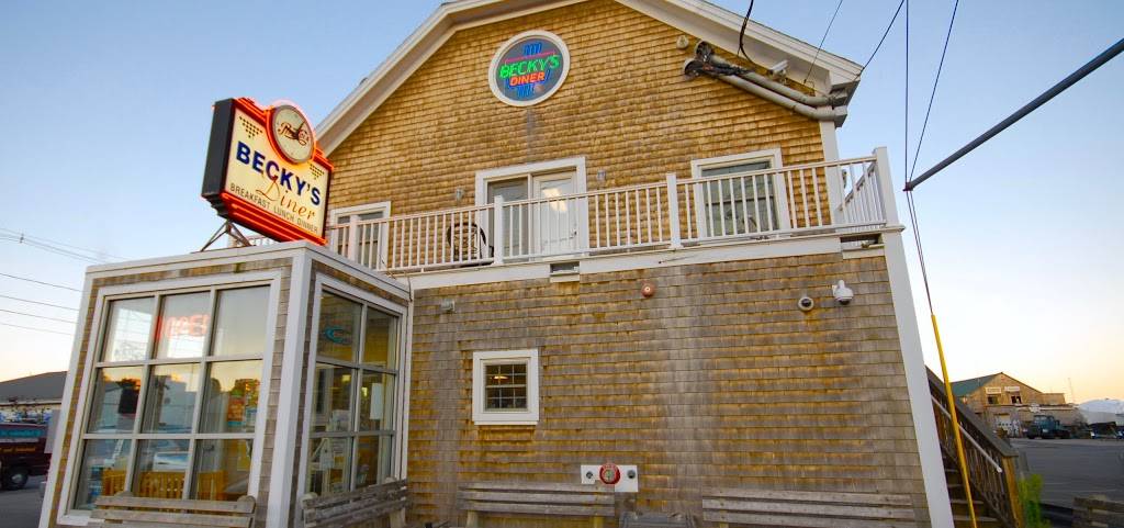 Beckys Diner | bakery | 390 Commercial St, Portland, ME 04101, USA | 2077737070 OR +1 207-773-7070