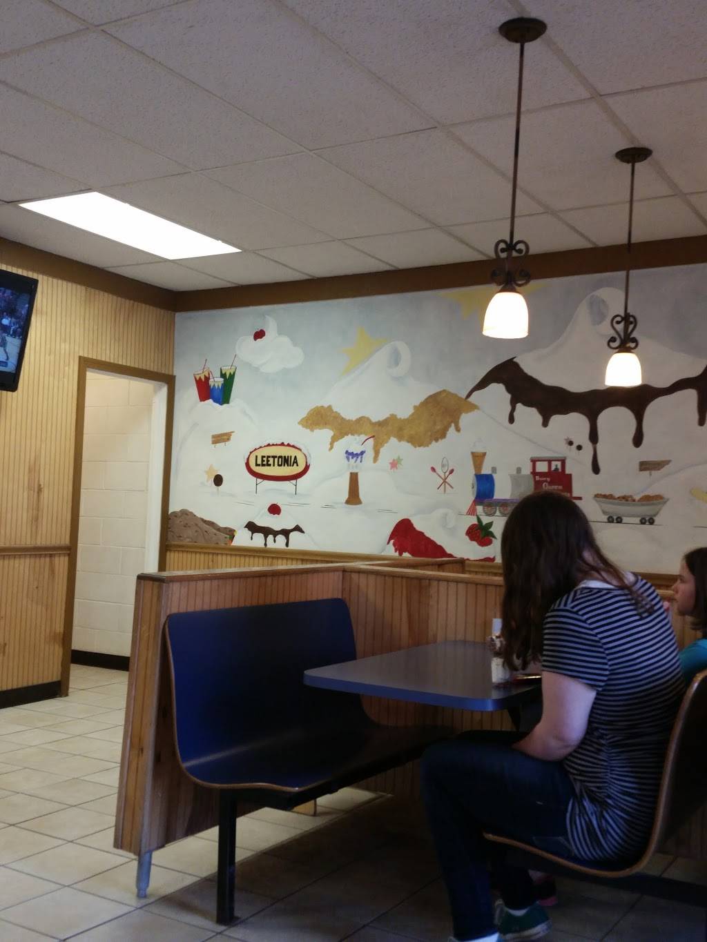 Dairy Queen | restaurant | 310 Columbia St, Leetonia, OH 44431, USA | 3304276269 OR +1 330-427-6269