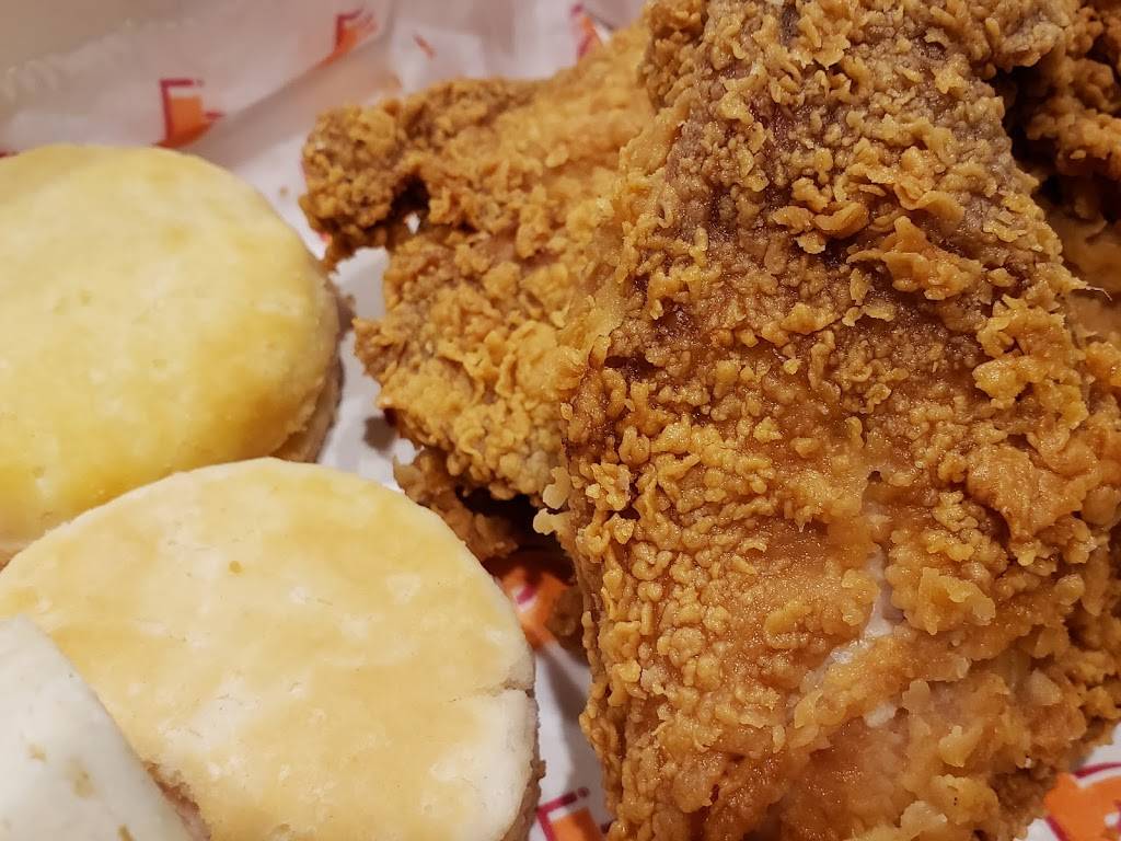 Popeyes Louisiana Kitchen | restaurant | 2330 S Broadway, Edmond, OK 73013, USA | 4053400736 OR +1 405-340-0736