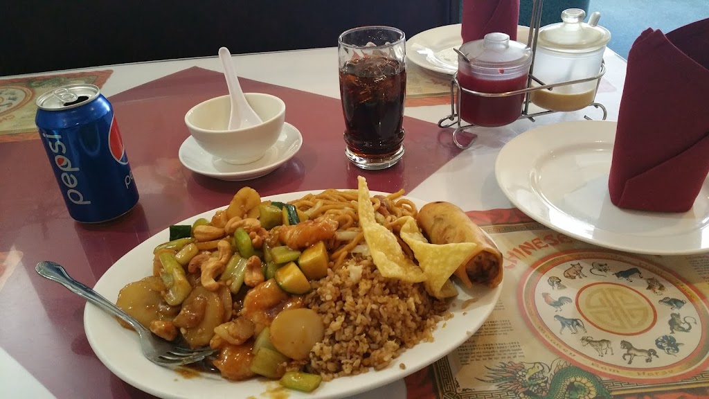 Dragon Palace | restaurant | 37345 CA-299, Burney, CA 96013, USA | 5303353288 OR +1 530-335-3288