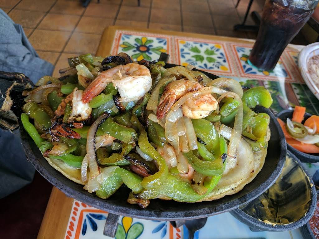 Emilianos Mexican Restaurant | restaurant | 6690 Mission Gorge Rd E, San Diego, CA 92120, USA | 6192842460 OR +1 619-284-2460