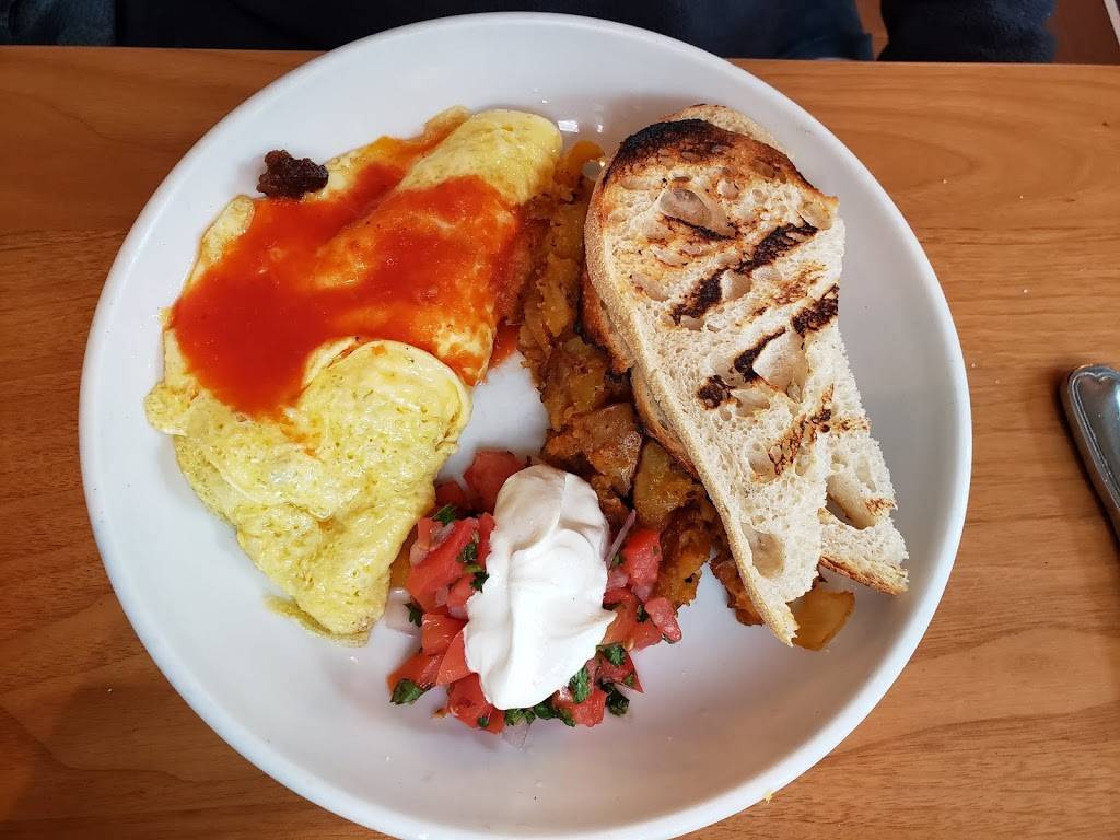 Limones Restaurant | restaurant | 15 Eagle St, Asheville, NC 28801, USA | 8282522327 OR +1 828-252-2327