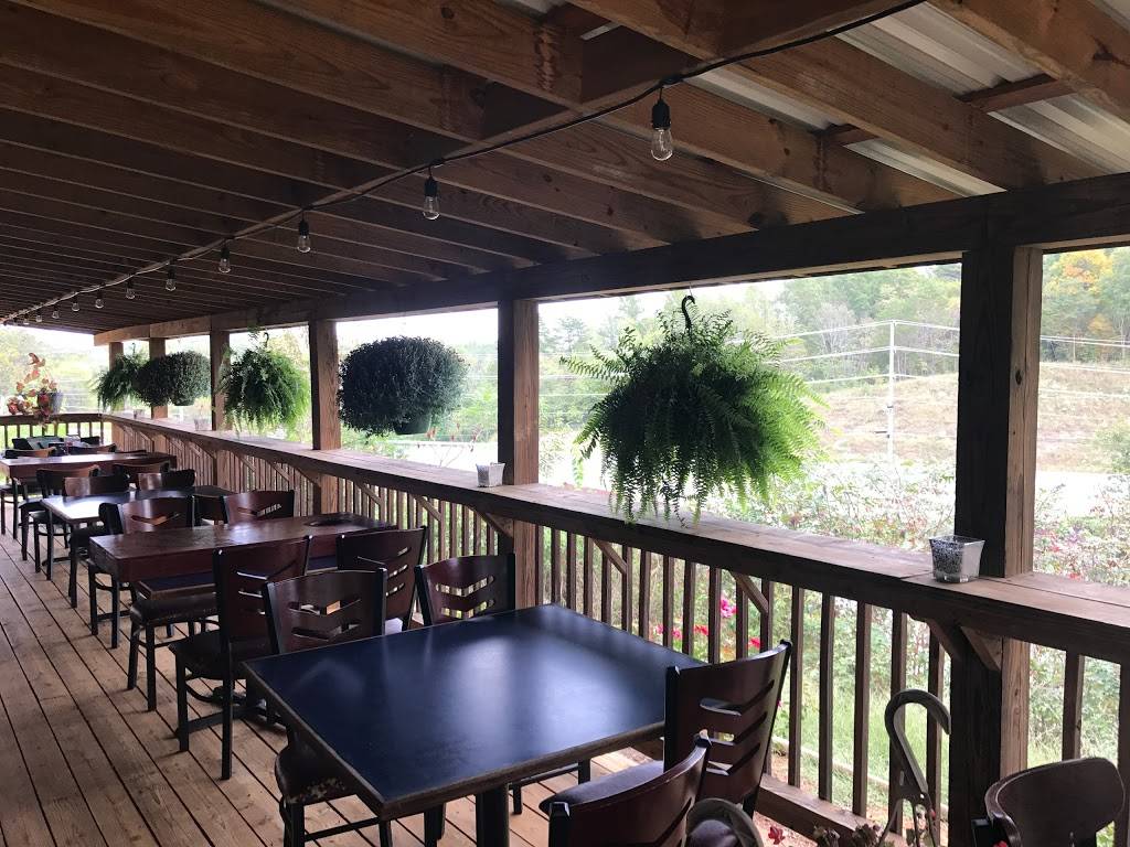 The Woodshed Restaurant | restaurant | 2593 Cosby Hwy, Newport, TN 37821, USA | 4235327297 OR +1 423-532-7297