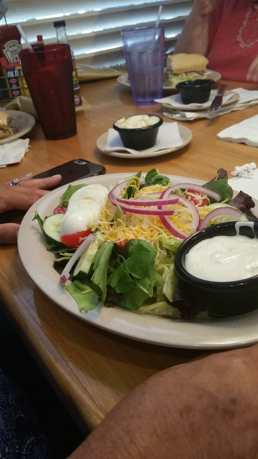 Chesapeake Grille & Deli | restaurant | 6786 Race Track Rd, Bowie, MD 20715, USA | 3012624441 OR +1 301-262-4441