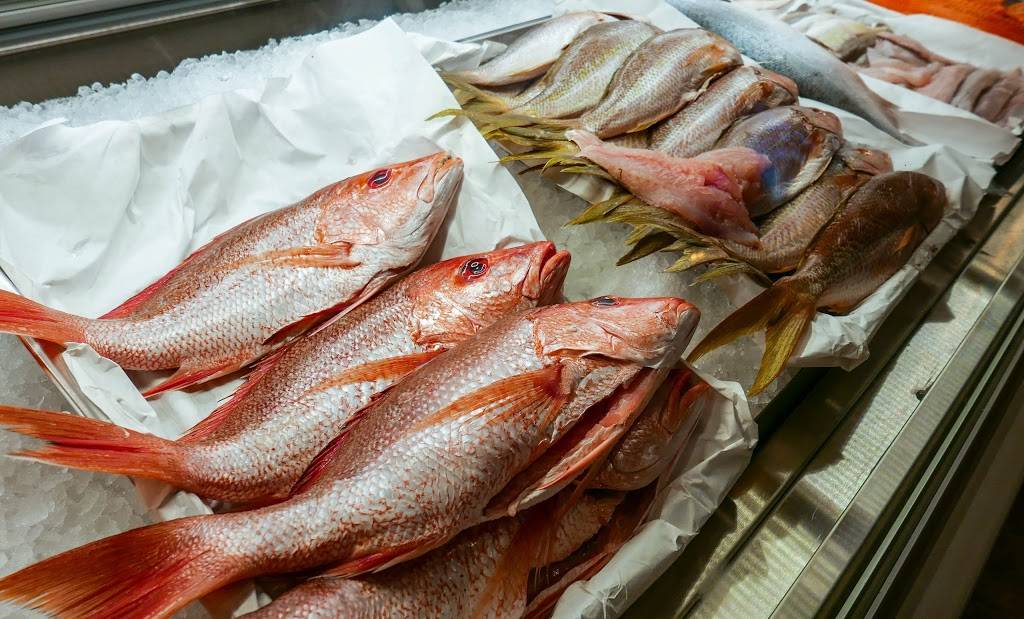 Lovers Seafood and Market | restaurant | 5200 W Lovers Ln, Dallas, TX 75209, USA | 2144149880 OR +1 214-414-9880