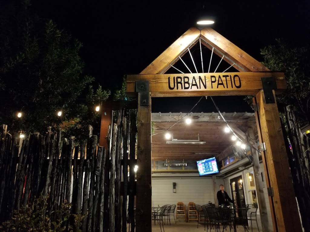 URBAN Eat.Drink | restaurant | 110 S Harris St, Round Rock, TX 78664, USA | 5125205570 OR +1 512-520-5570