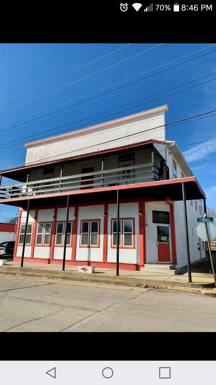 Pizza 101 South | restaurant | 101 S Division St, Bonne Terre, MO 63628, USA | 5733589183 OR +1 573-358-9183