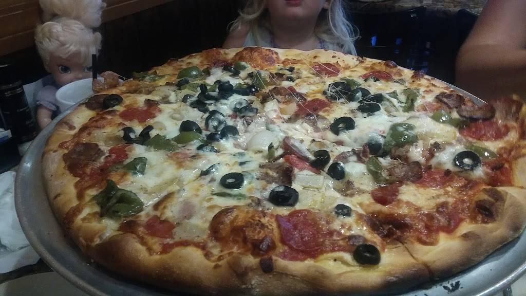 Joeys New York Pizza & Italian Restaurant | meal delivery | 9830 Little Rd, New Port Richey, FL 34654, USA | 7278622000 OR +1 727-862-2000