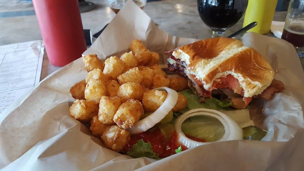 Local Beer, Patio and Kitchen | restaurant | 4904 S 135th St, Omaha, NE 68137, USA | 4029918852 OR +1 402-991-8852