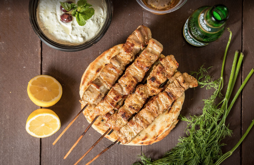 nick the greek | restaurant | 10959 Kinross Ave, Los Angeles, CA 90024, USA | 4242562762 OR +1 424-256-2762