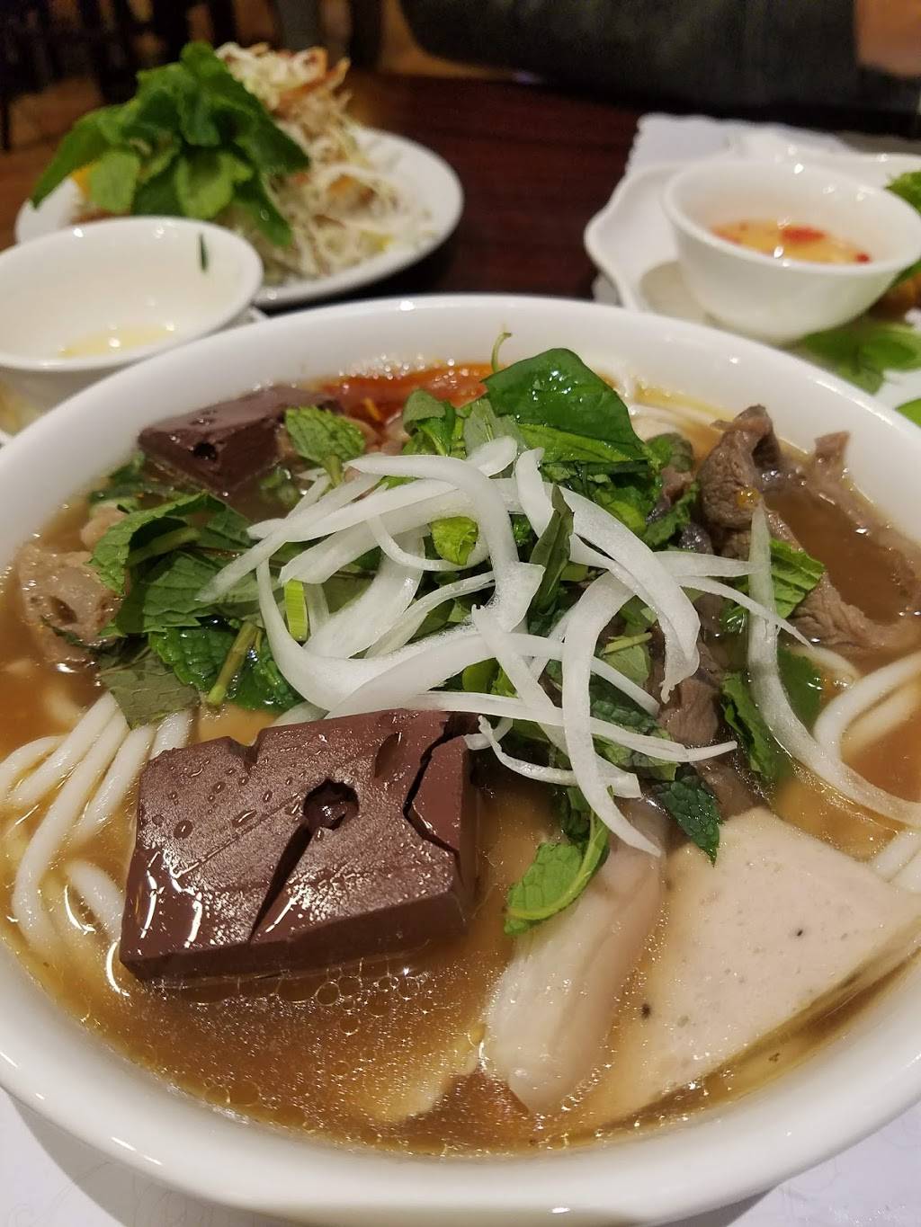Bun Bo Hue An Nam 2 | restaurant | 2060 Tully Rd, San Jose, CA 95122, USA | 4082707100 OR +1 408-270-7100