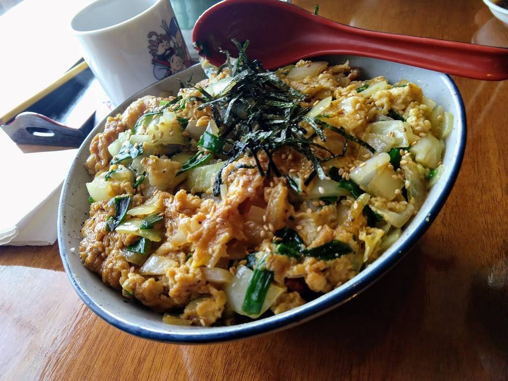 Akira Sushi Bistro | restaurant | 20035 Ashbrook Commons Plaza #176, Ashburn, VA 20147, USA | 7037236799 OR +1 703-723-6799